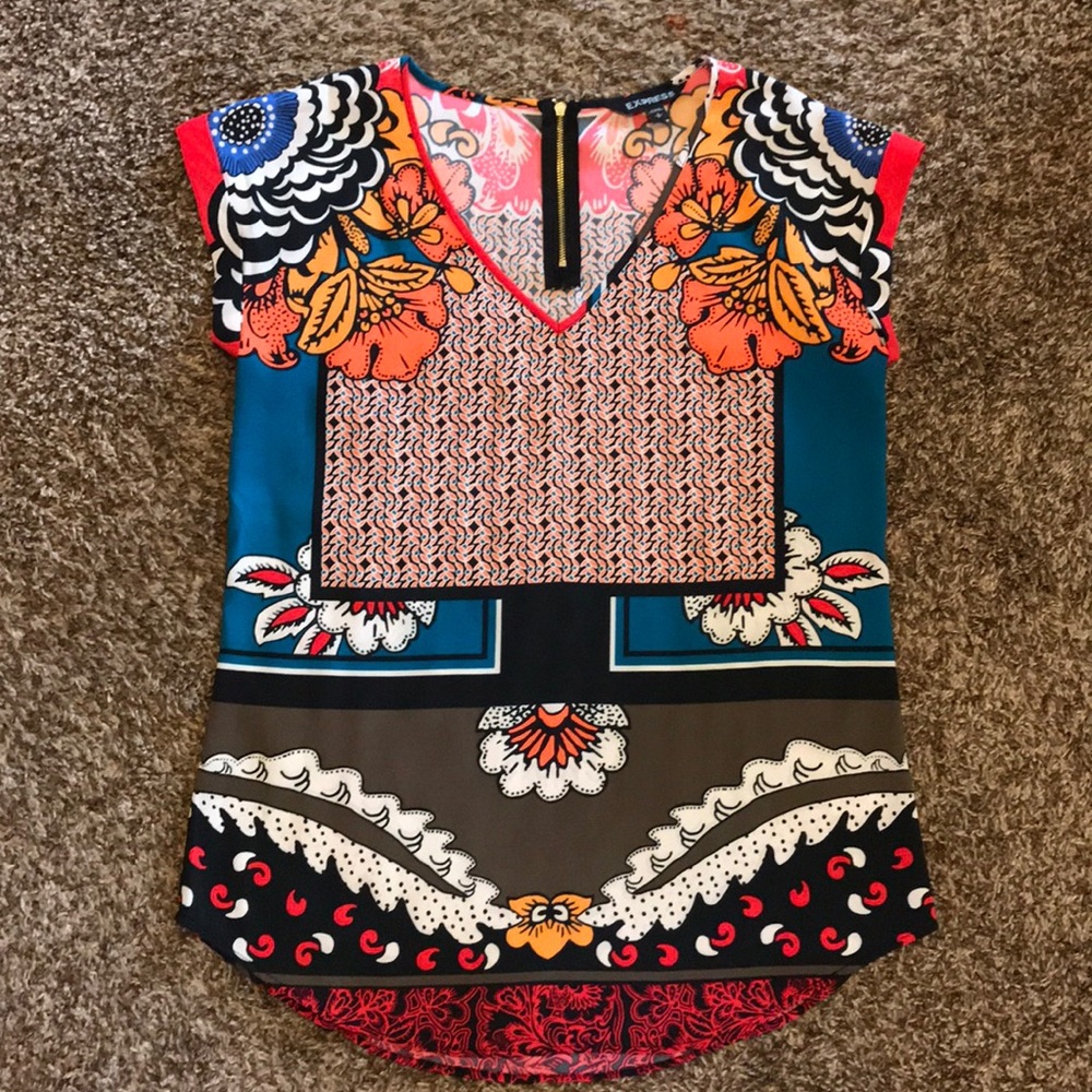 Express Printed Rolled Sleeve Blouse Size Small